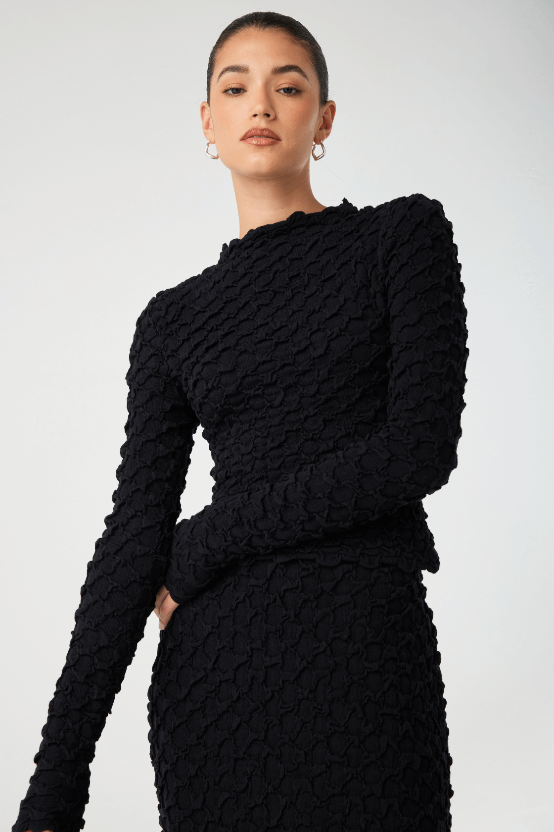 Suvi High Neck Top - Black