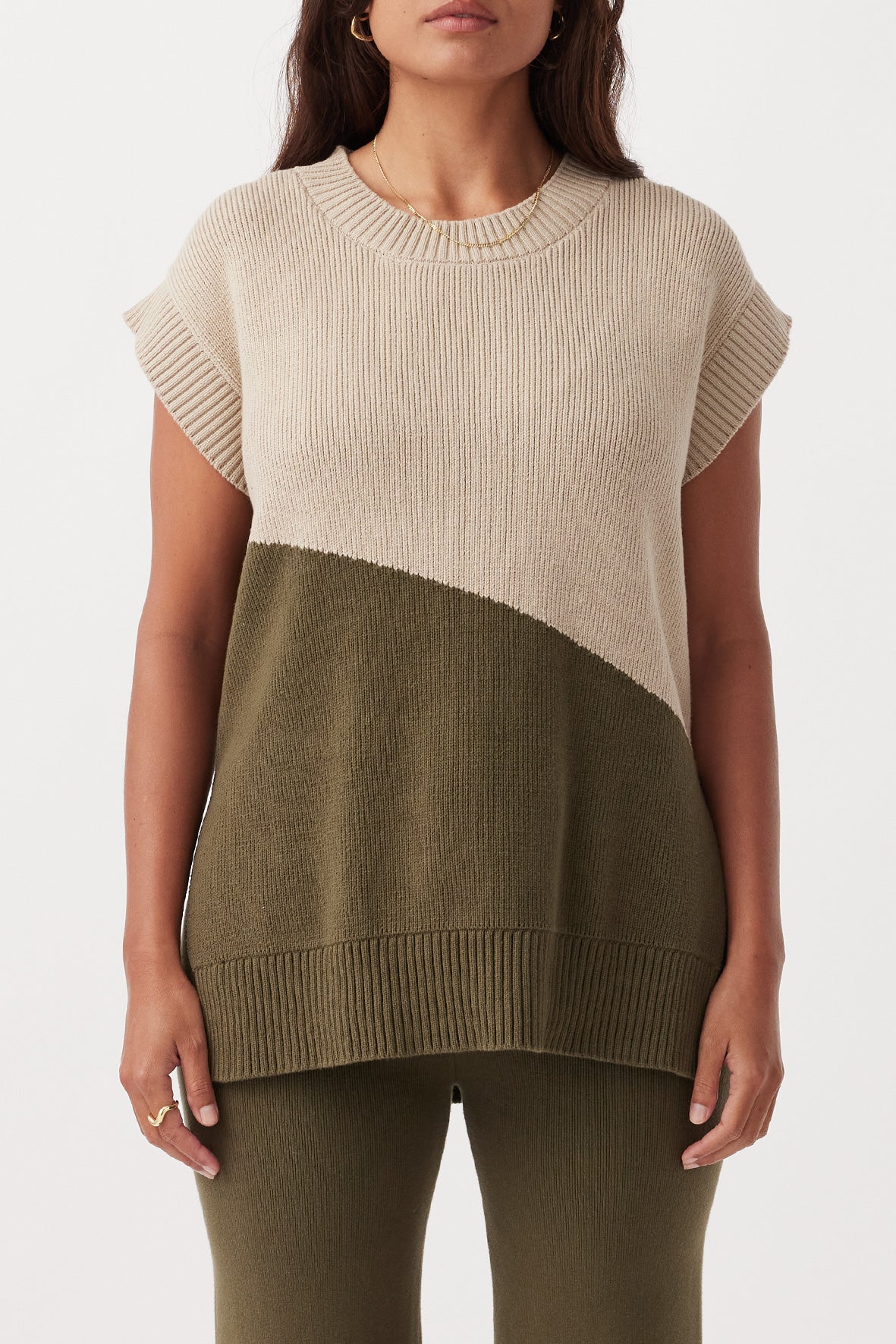 Neo Organic Cotton Vest - Taupe & Olive