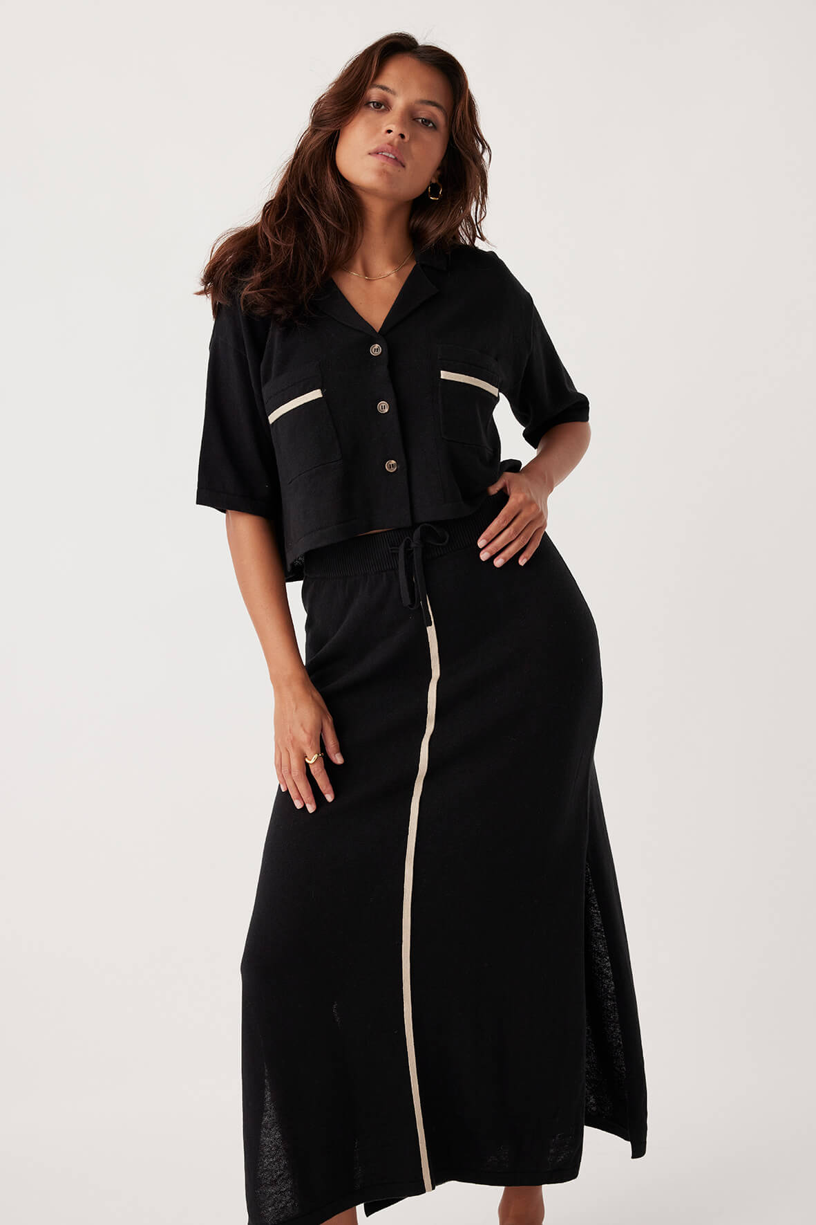 Quinn Cropped Shirt - Black & Taupe