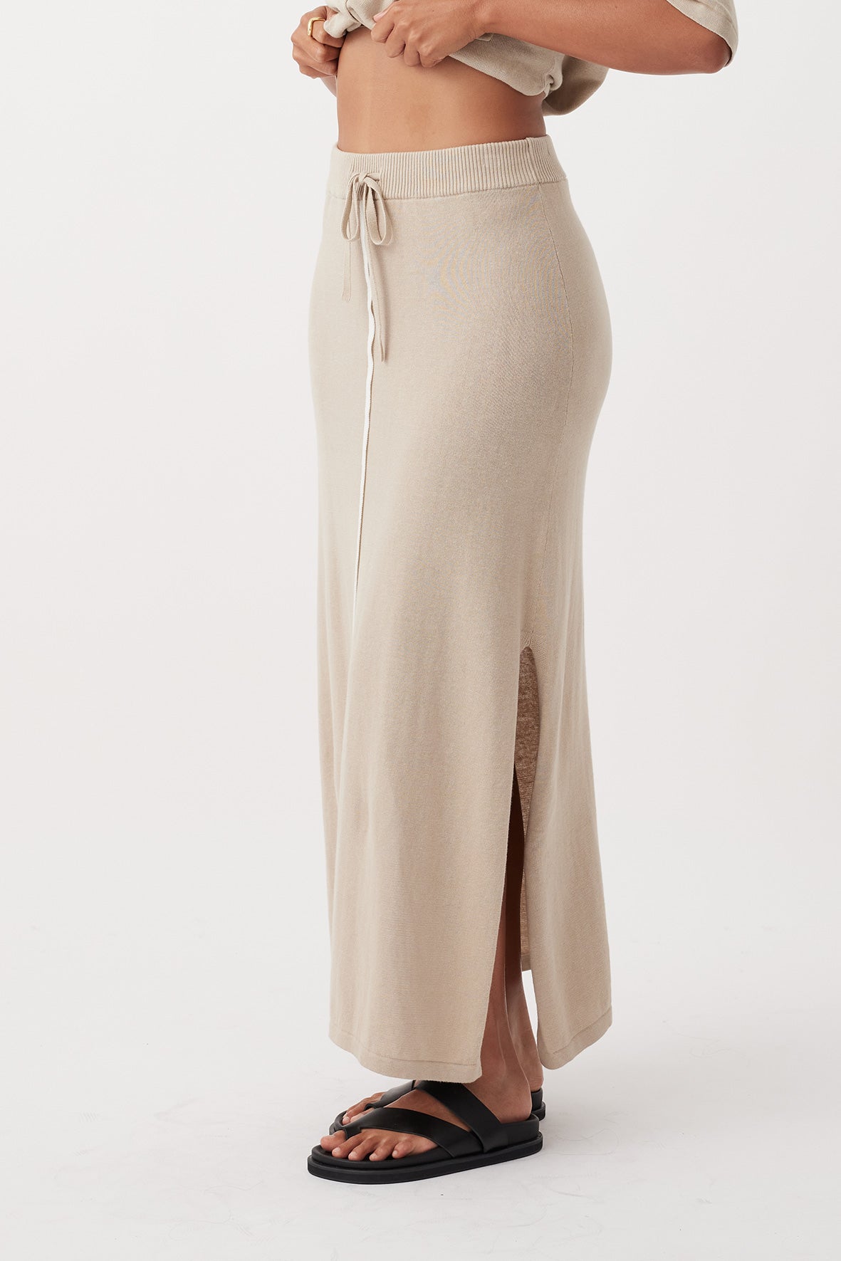 Quinn Organic Cotton-Linen Skirt - Taupe