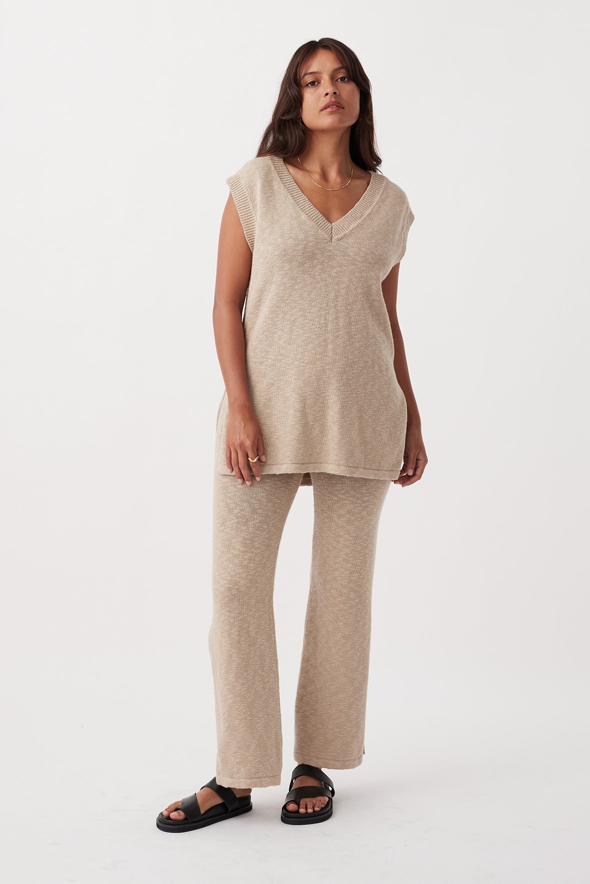 Emma Organic Cotton Vest - Taupe