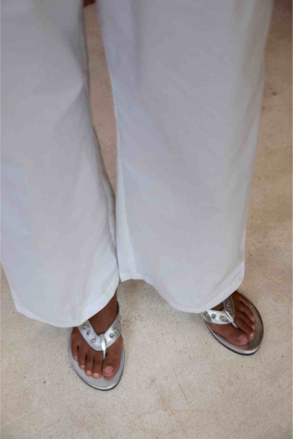 The Bali Tailor - The Iro Studded Thong - Silver