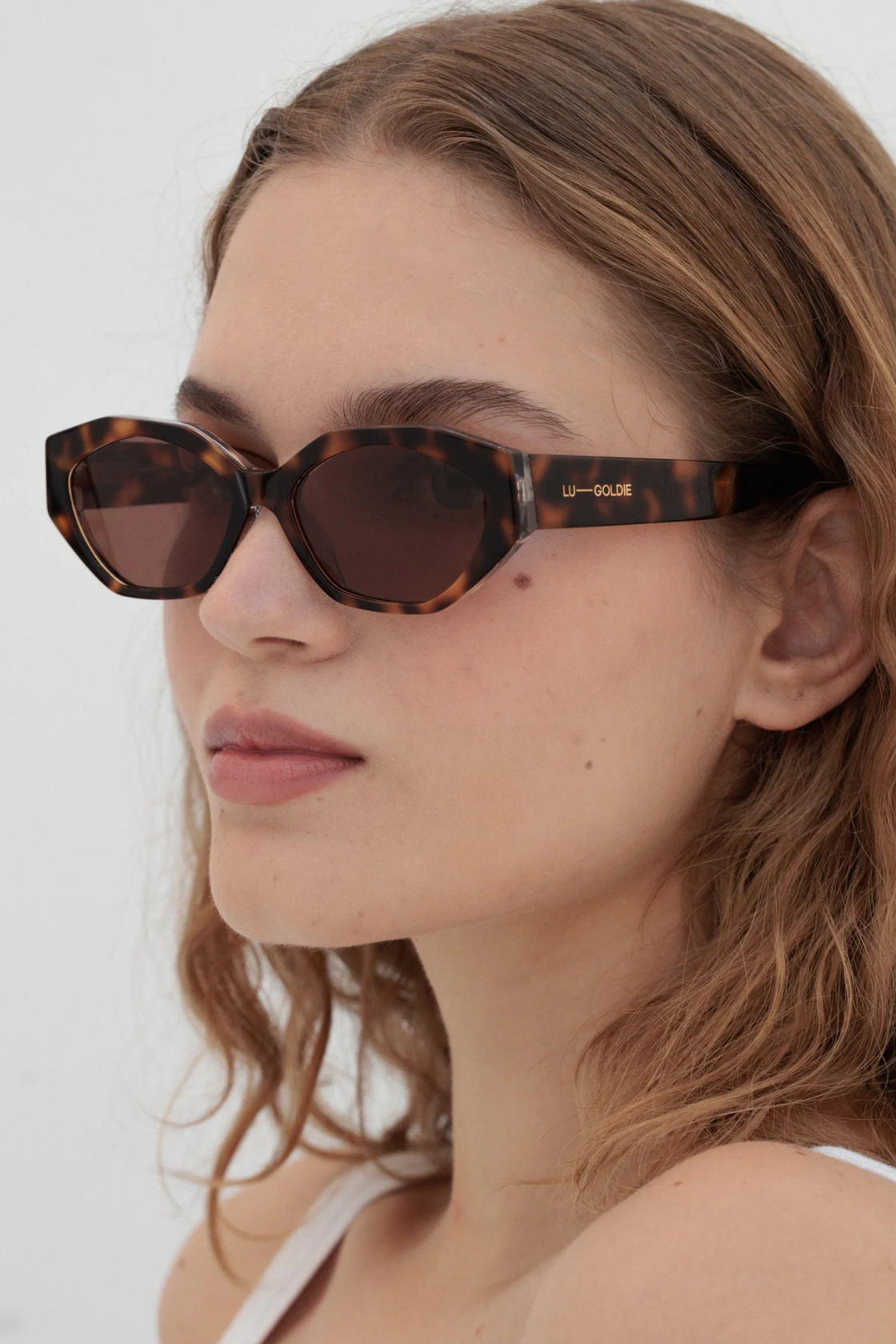 Lu Goldie - Eliana Sunglasses - Tort