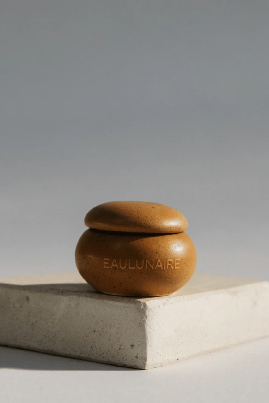 Eaulunaire - Mini Lip Balm - Brown