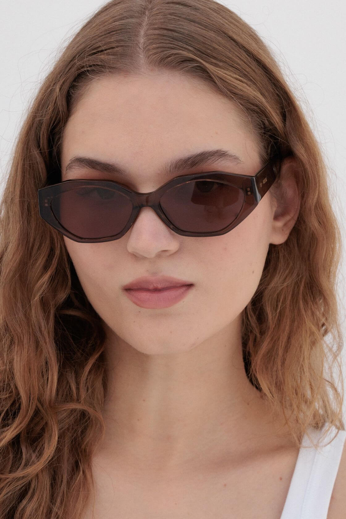 Lu Goldie - Eliana Sunglasses - Espresso