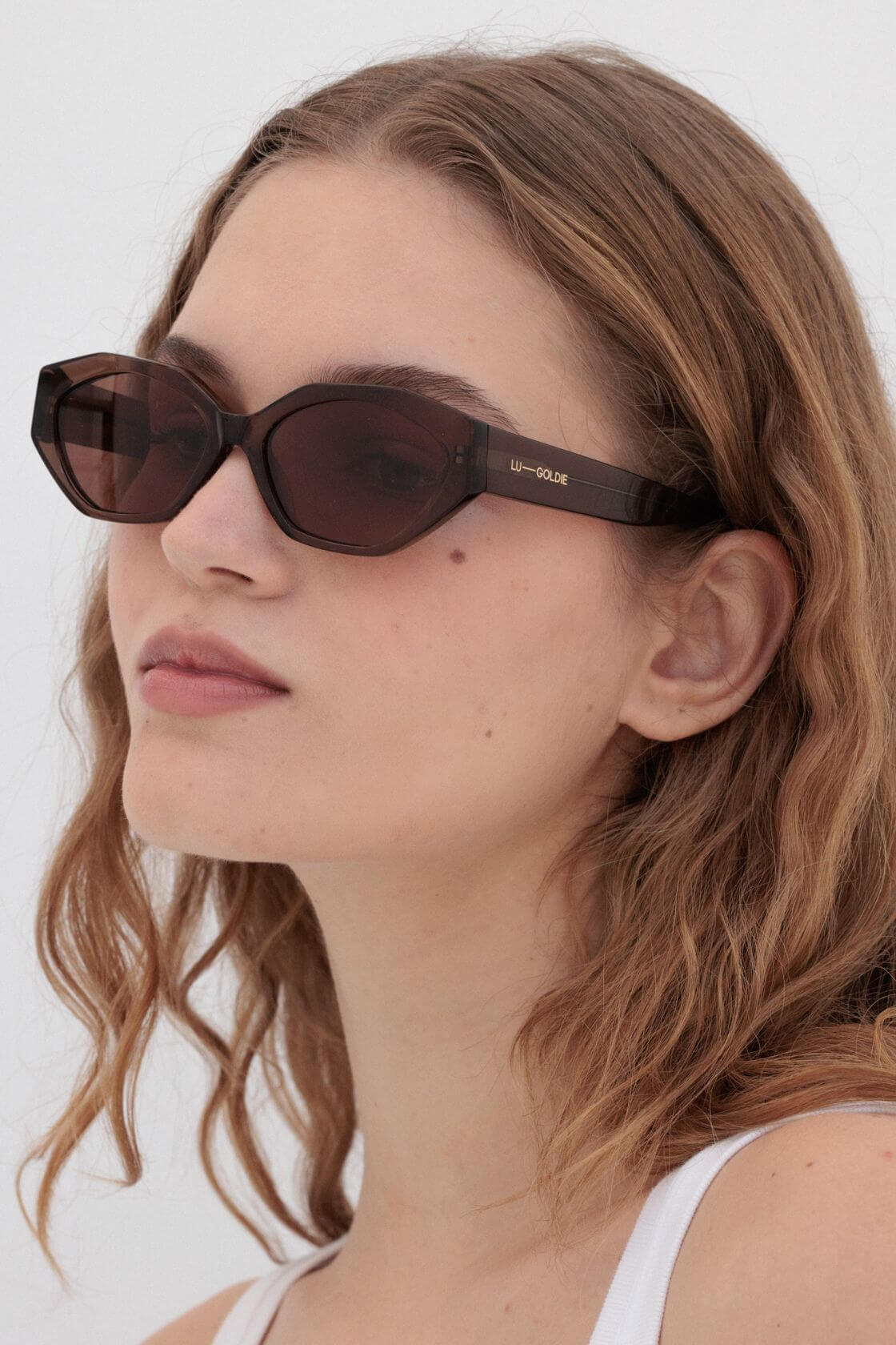 Lu Goldie - Eliana Sunglasses - Espresso
