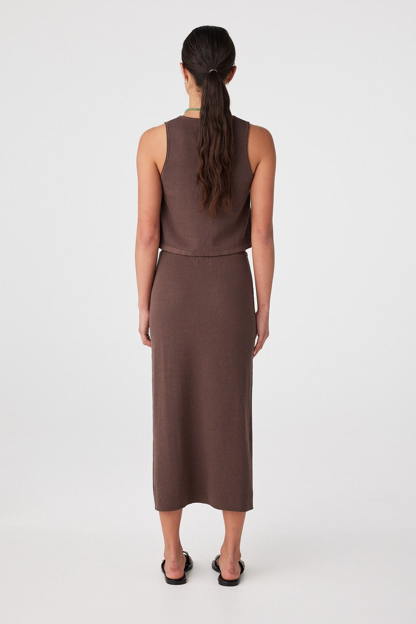 Back view of espresso organic cotton hemp tank with relaxed straight hem