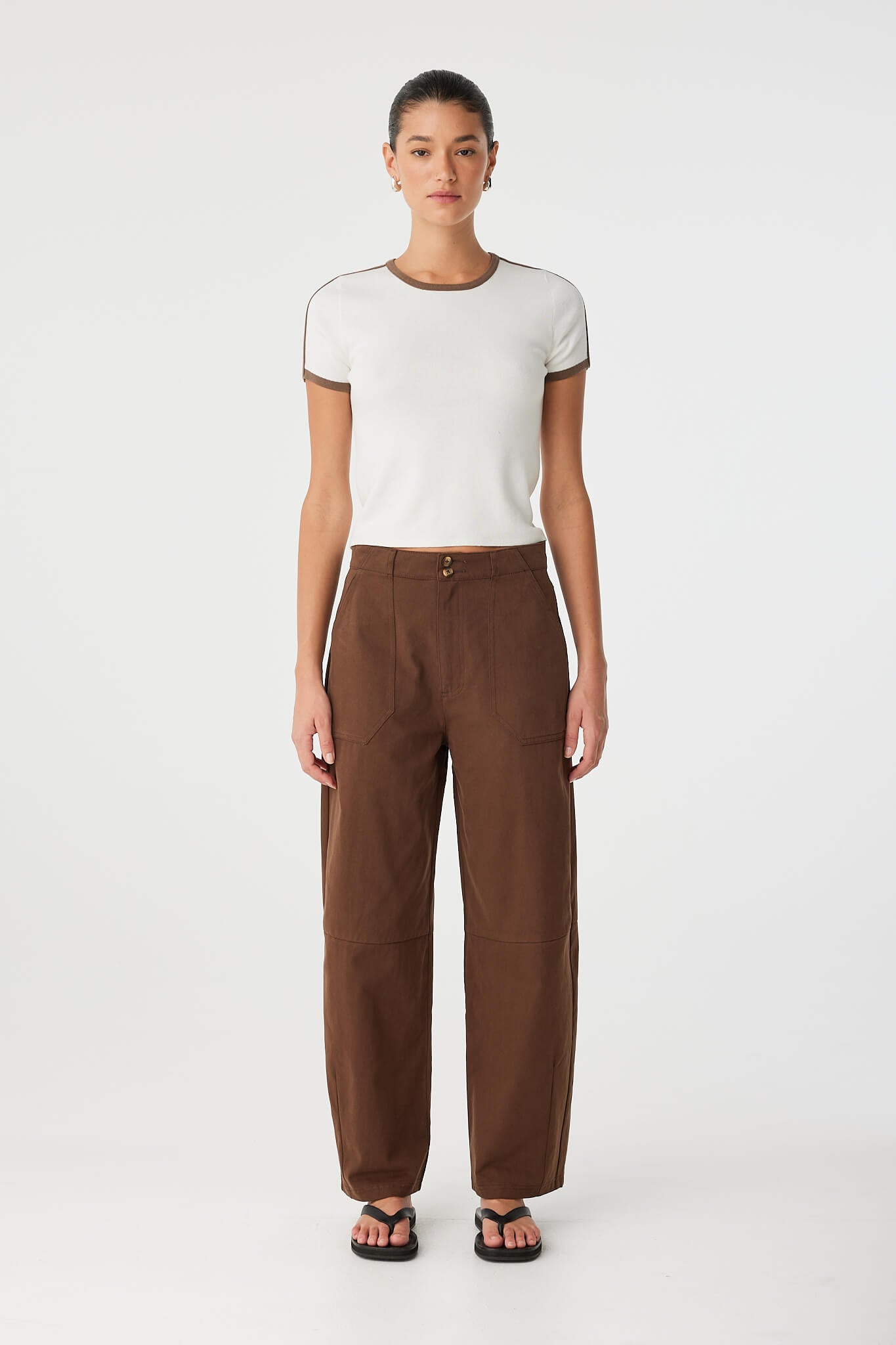 Full look: Akira Pant styled with white fitted tee, relaxed yet structured for everyday wear.