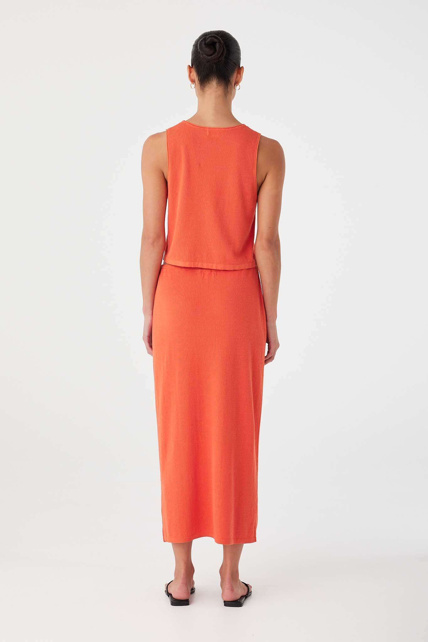 Organic cotton hemp rib tank in mandarin with clean back and flared hemline.