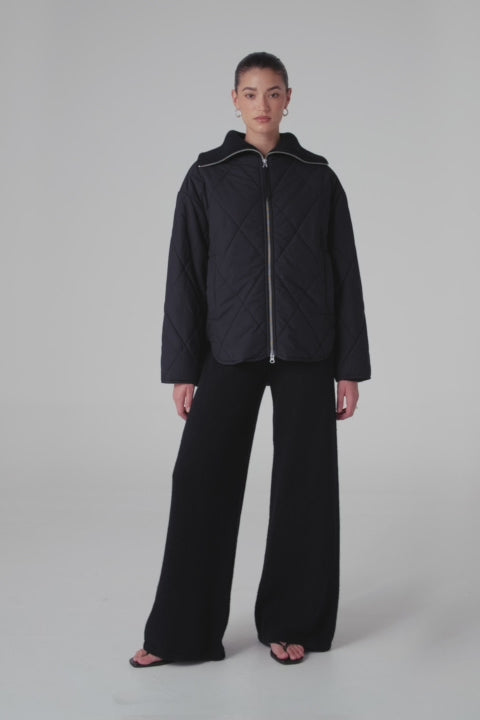 Reece Quilted Jacket - Black - Ecom vid