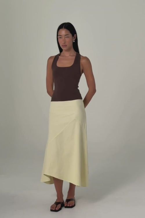Alessia Skirt Butter, video: full look with Sable Top Espresso