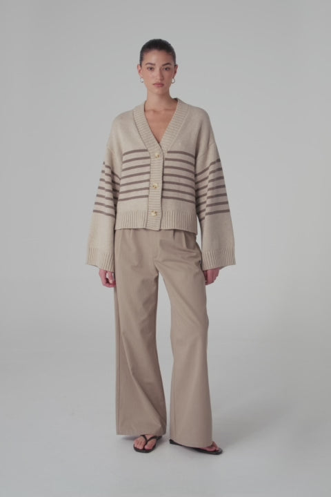 Aiko Cardigan - Sand Marle & Cacao | ecom video